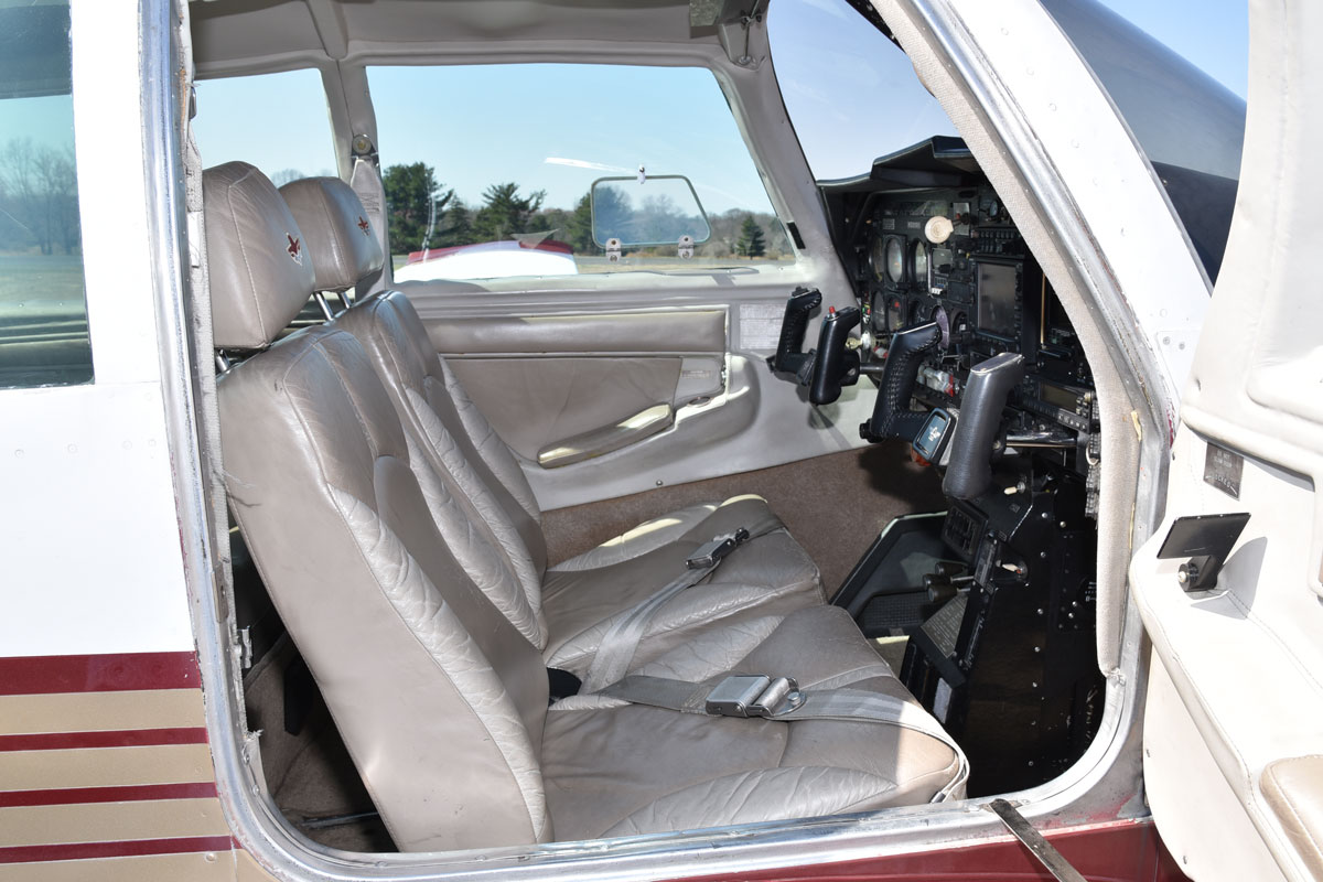 N231GV_1392-b