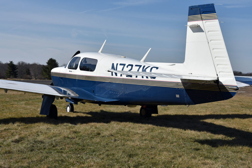 N727KC_1845-b