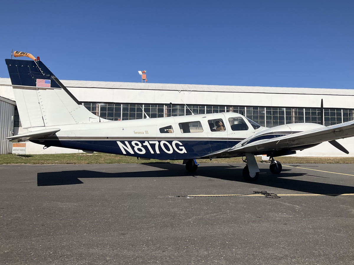 N8170G_1958-b